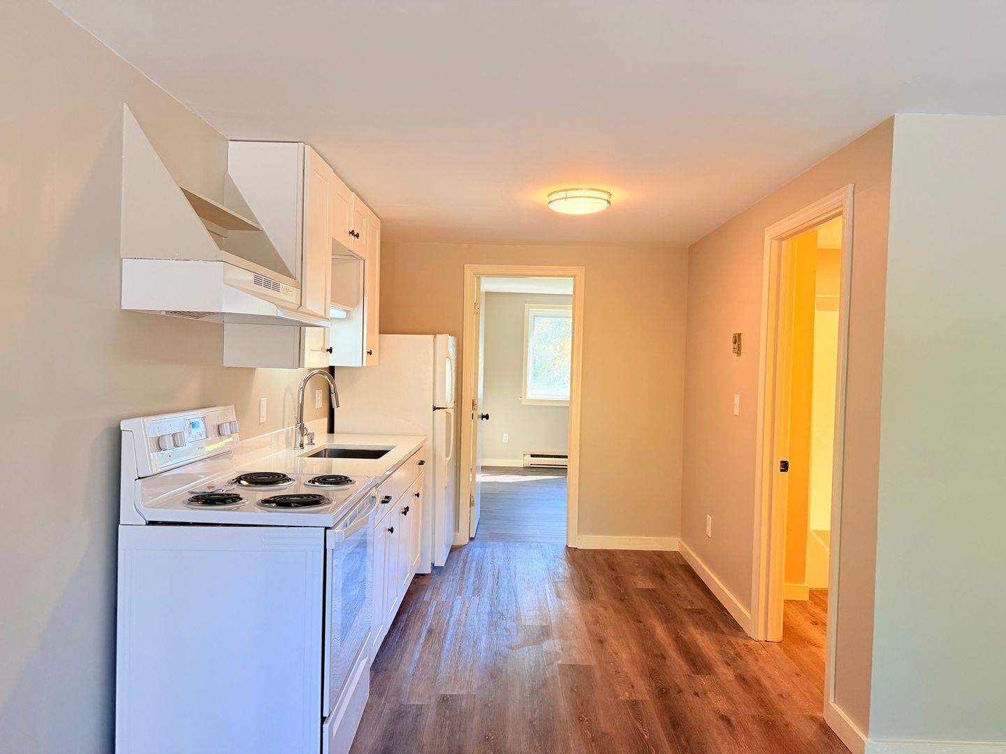 Hartford Apartment: 29 Cross Street