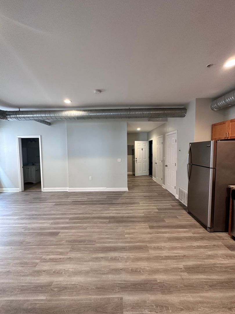 Worcester - $2,250+ /mo