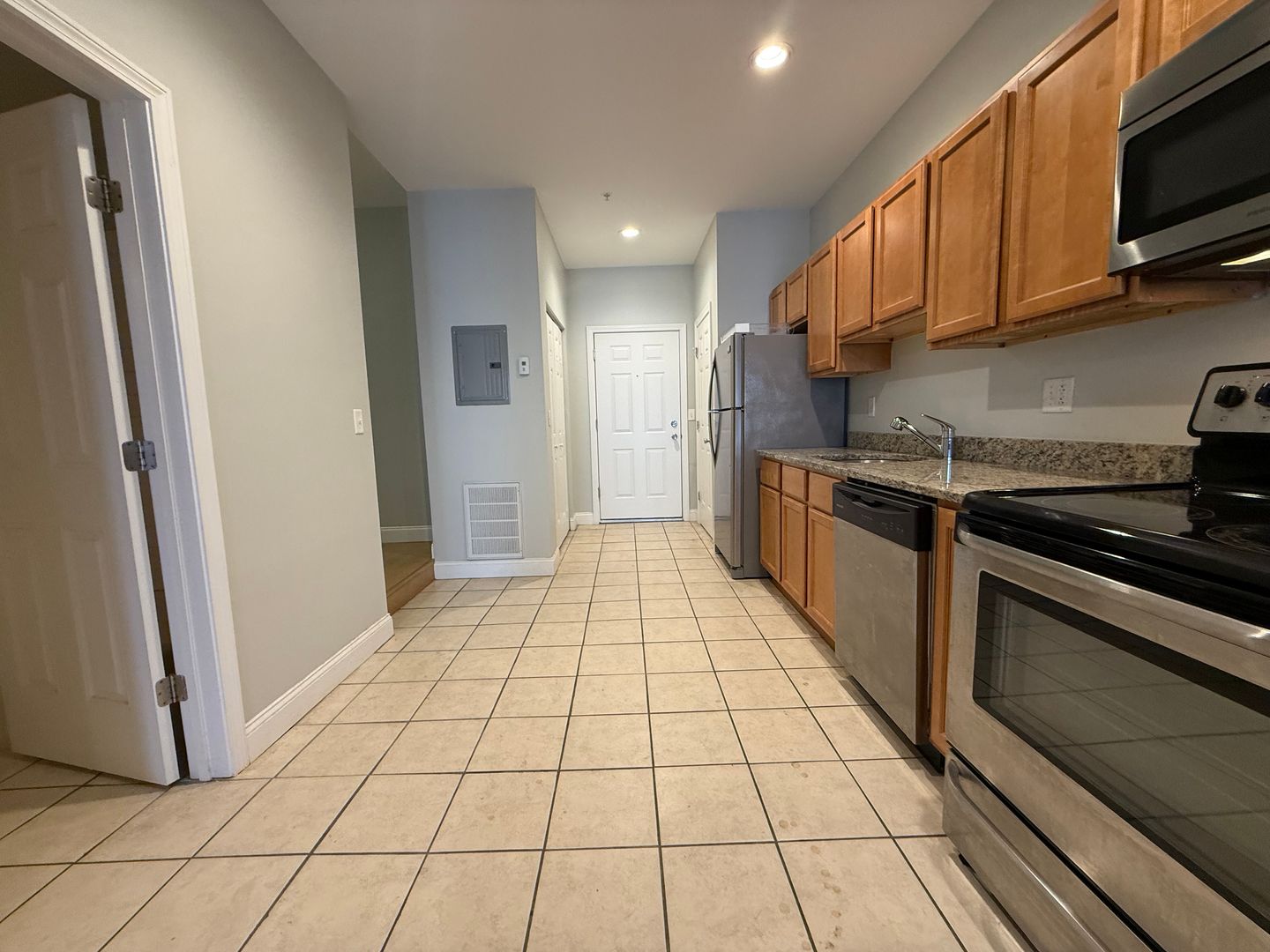Worcester - $1,650+ /mo
