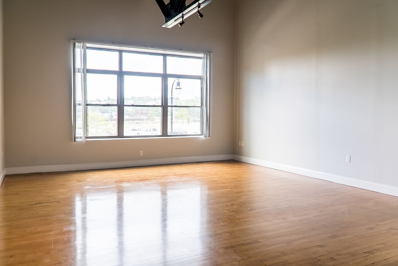 Worcester - $1,650+ /month