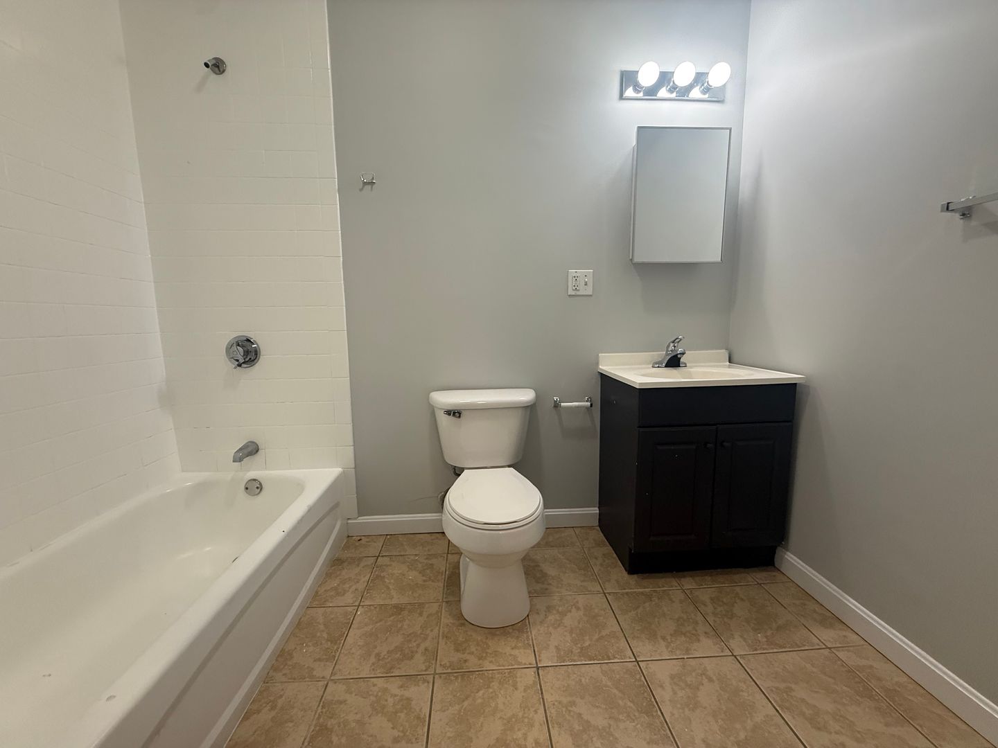 Worcester 1 beds 1 baths - $1,700 No Fee