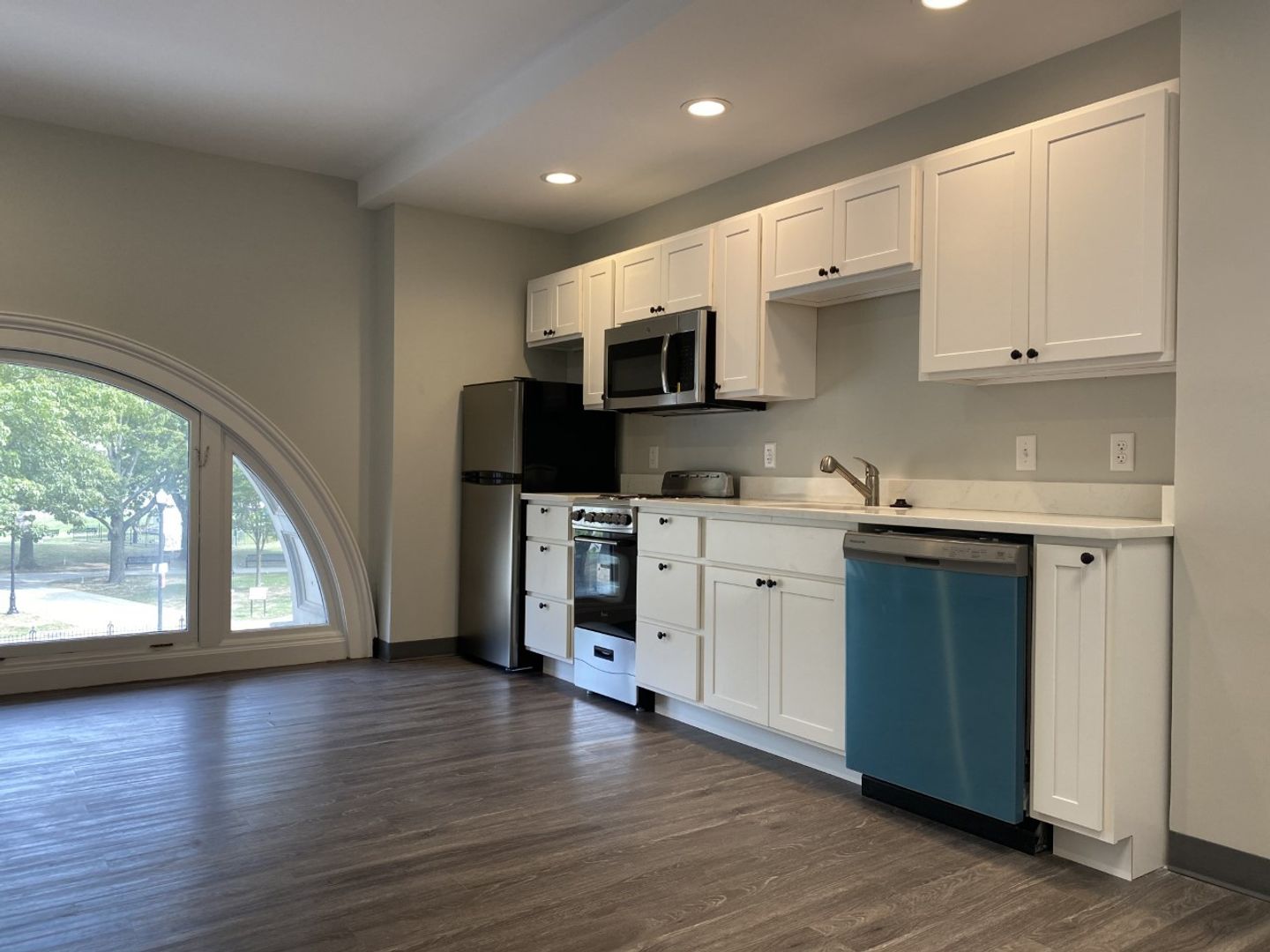 Worcester - $1,950+ /mo