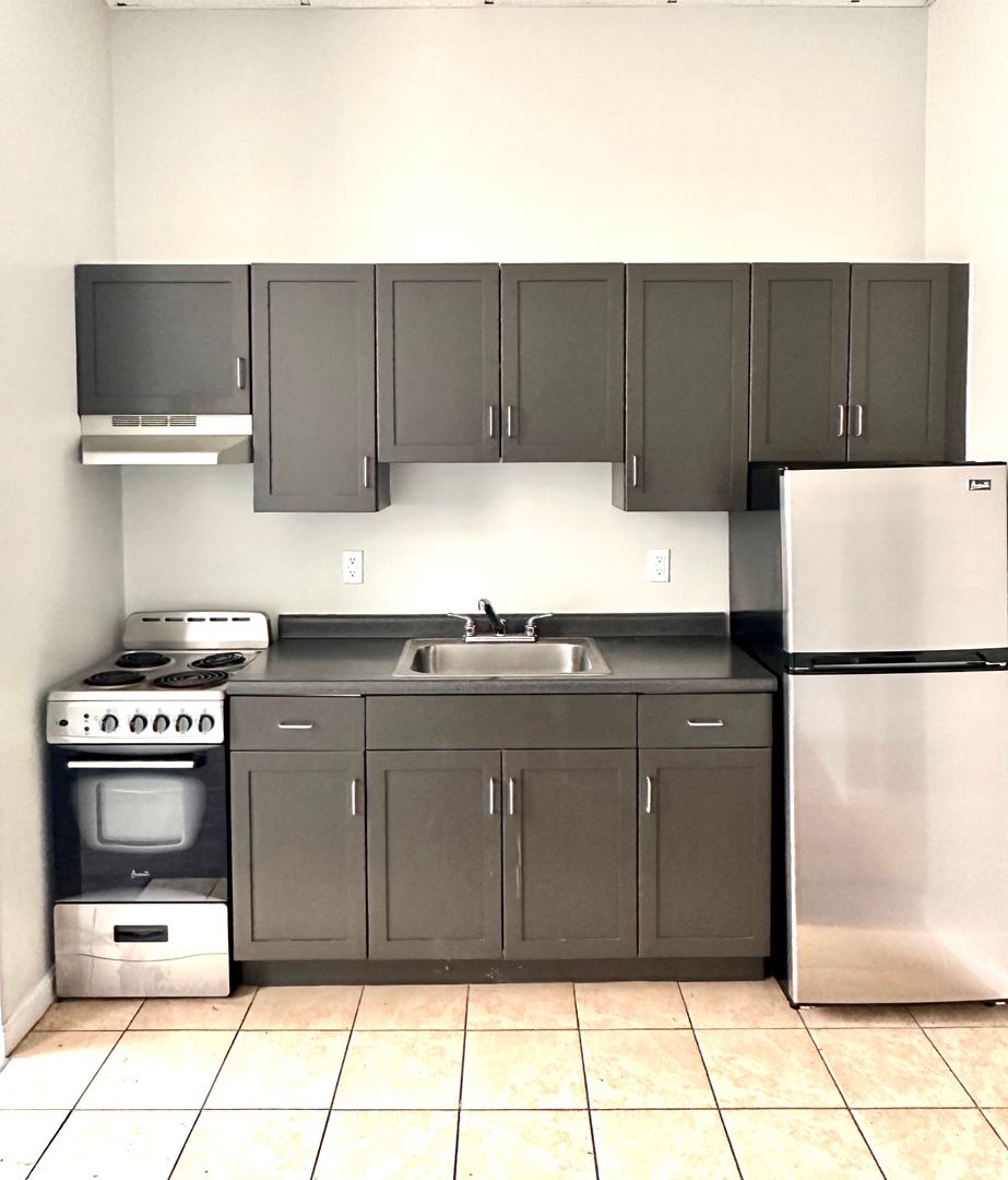 Worcester 1 beds 1 baths - $1,700 No Fee