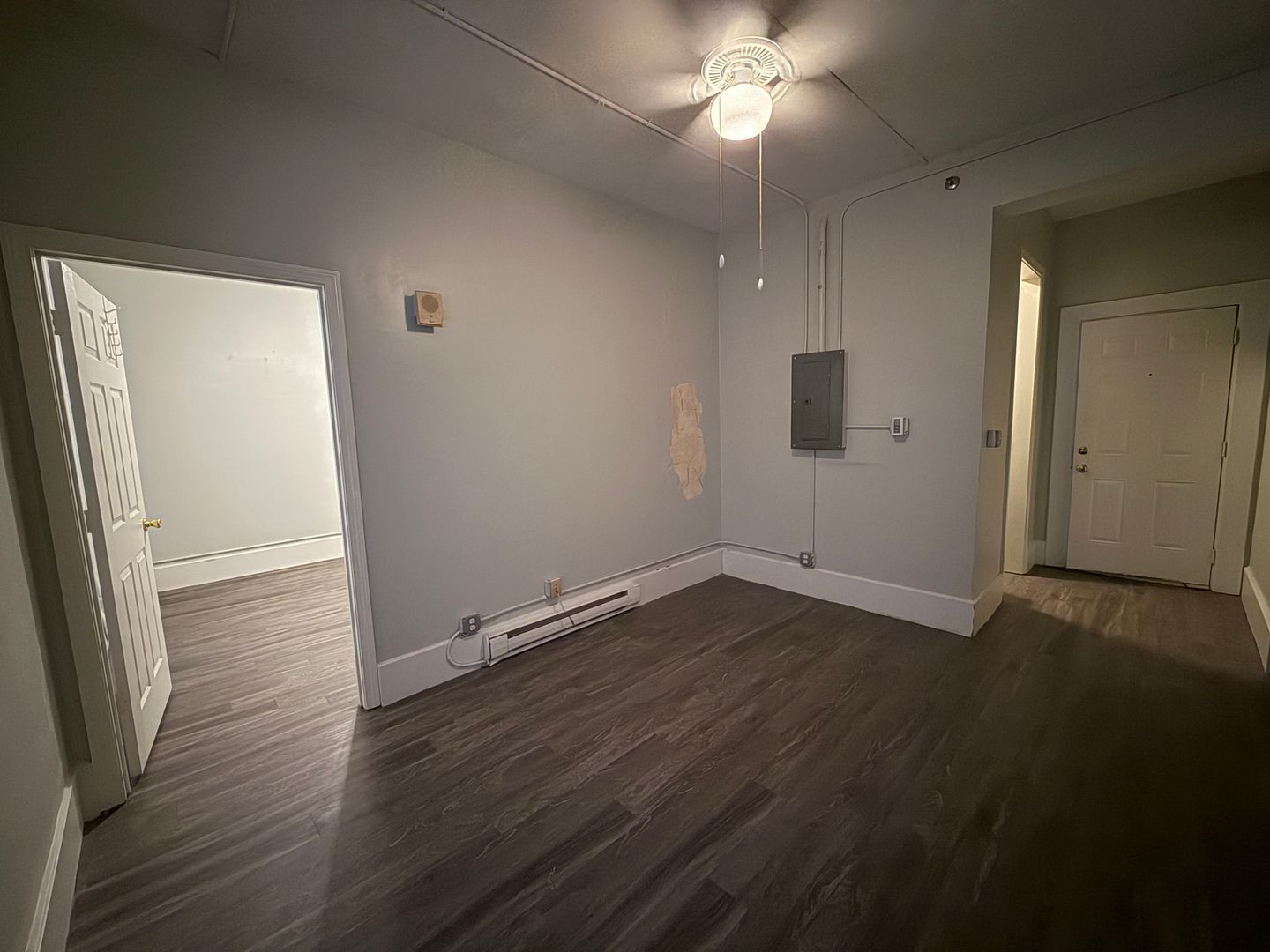 Worcester - 1 Bed, 1 Bath - Image 7