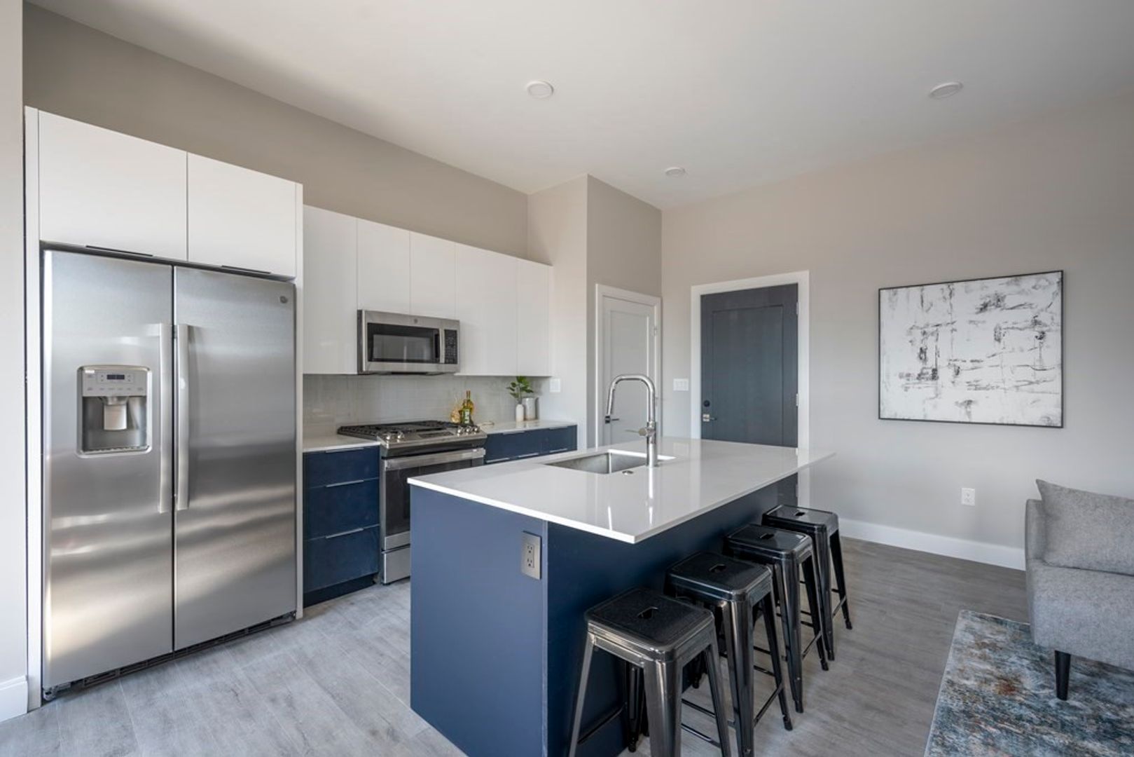 East Boston Apartment: 656 Saratoga Street