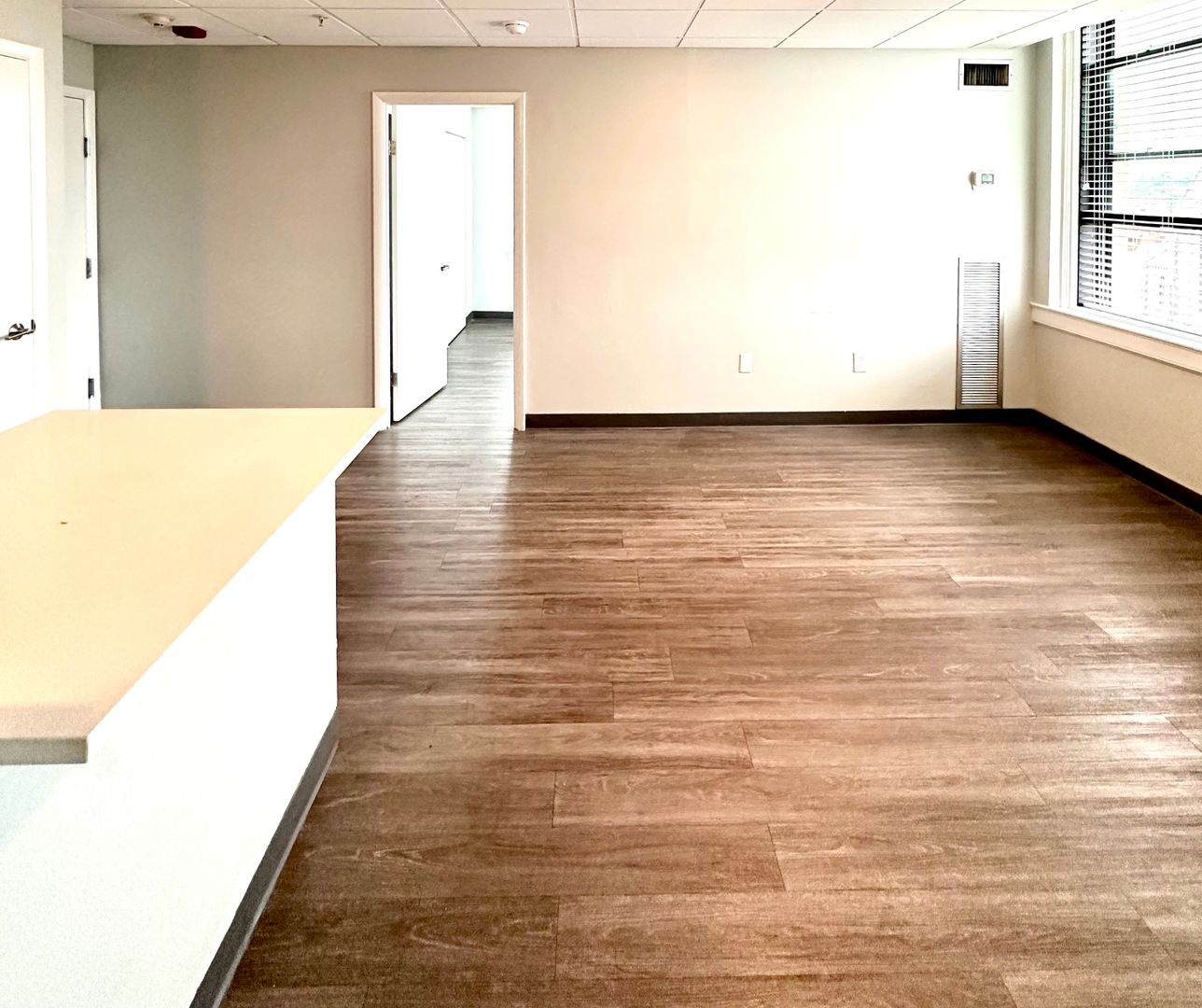 Worcester 2 beds 1 baths - $1,950 No Fee