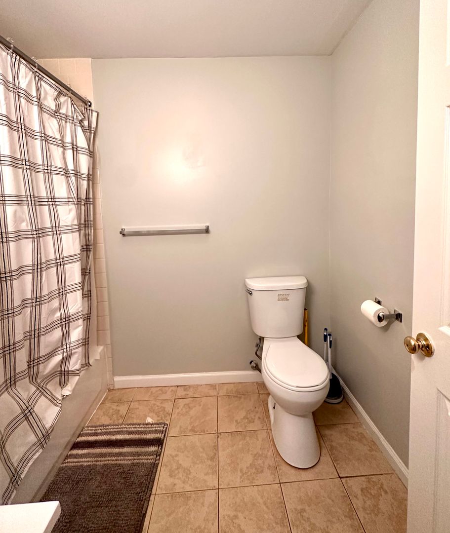 Worcester - $2,200+ /mo