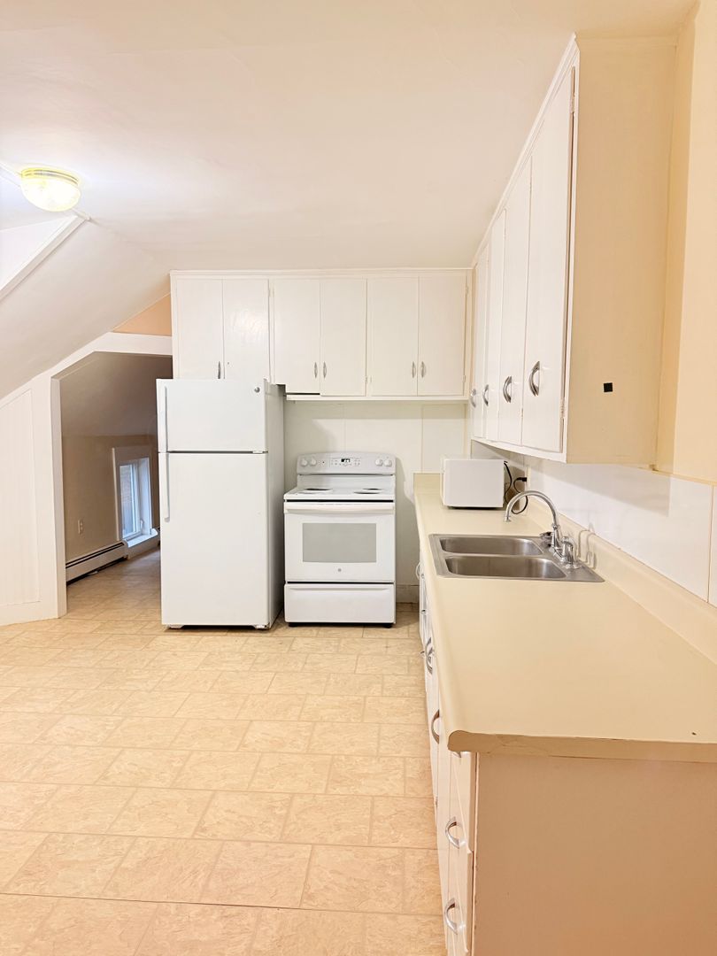 Lebanon Apartment: 17-19 Union Street