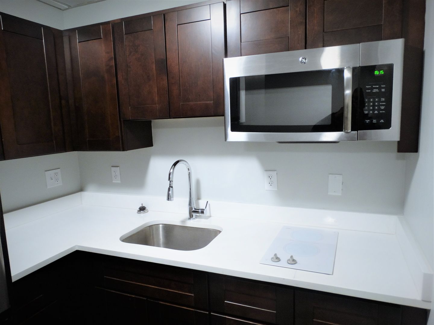 Worcester 1 beds 1 baths - $1,750 No Fee