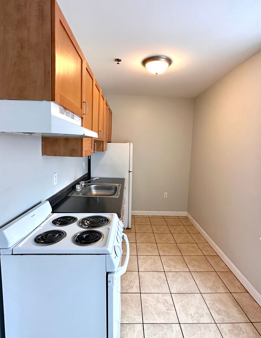 Worcester - $1,800+ /month