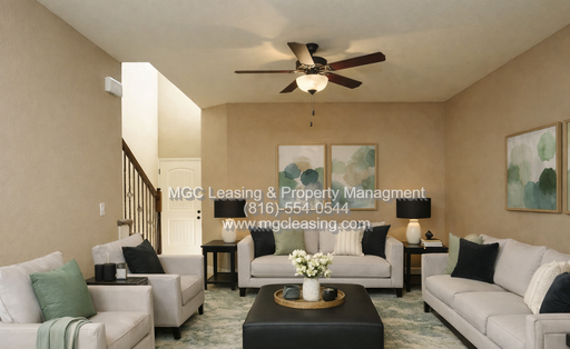 Modern Townhome Living with Community Amenities in Lee’s Summit – photo 1