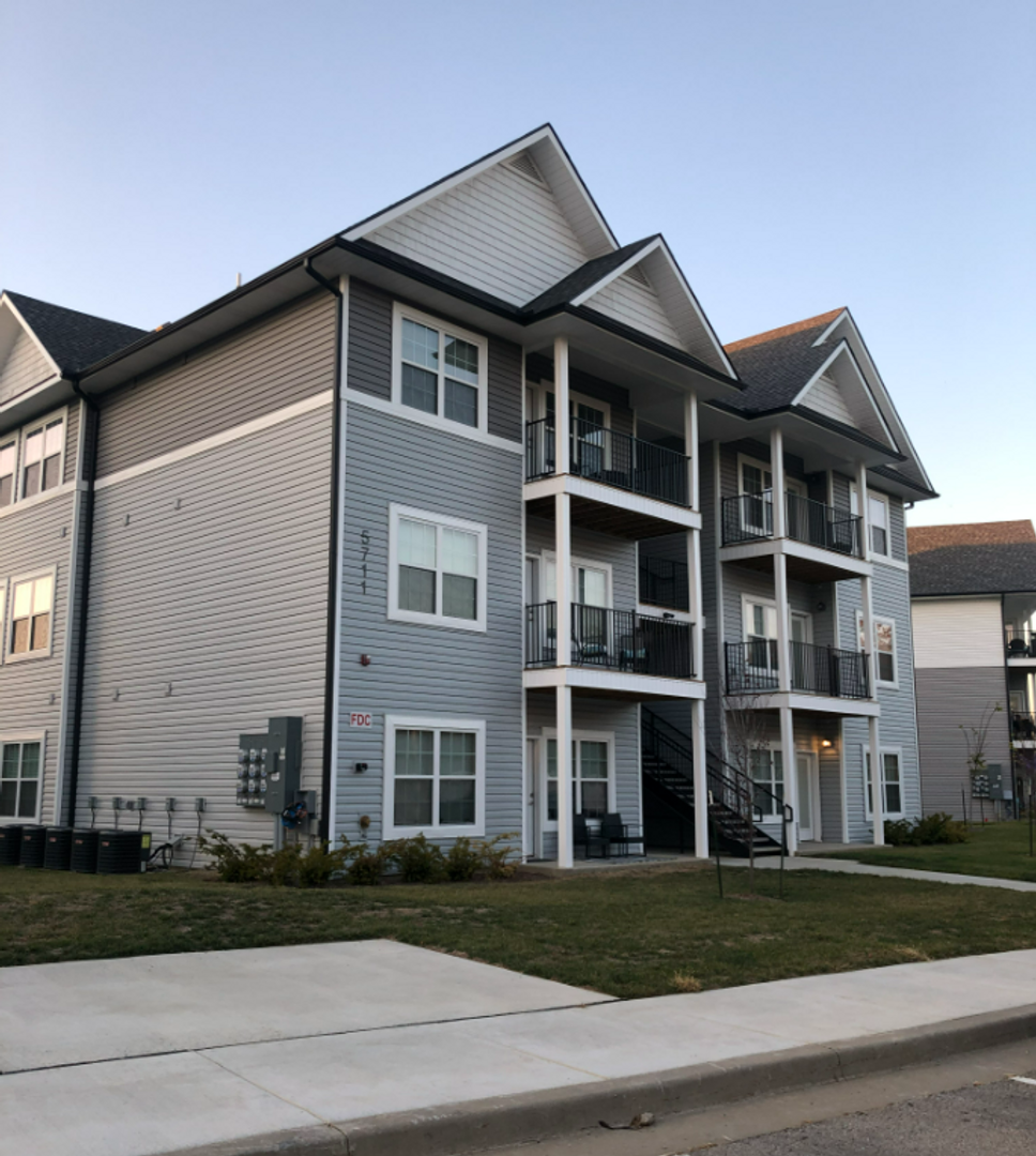 Kansas City Apartment: 5511 NE 80th Ter