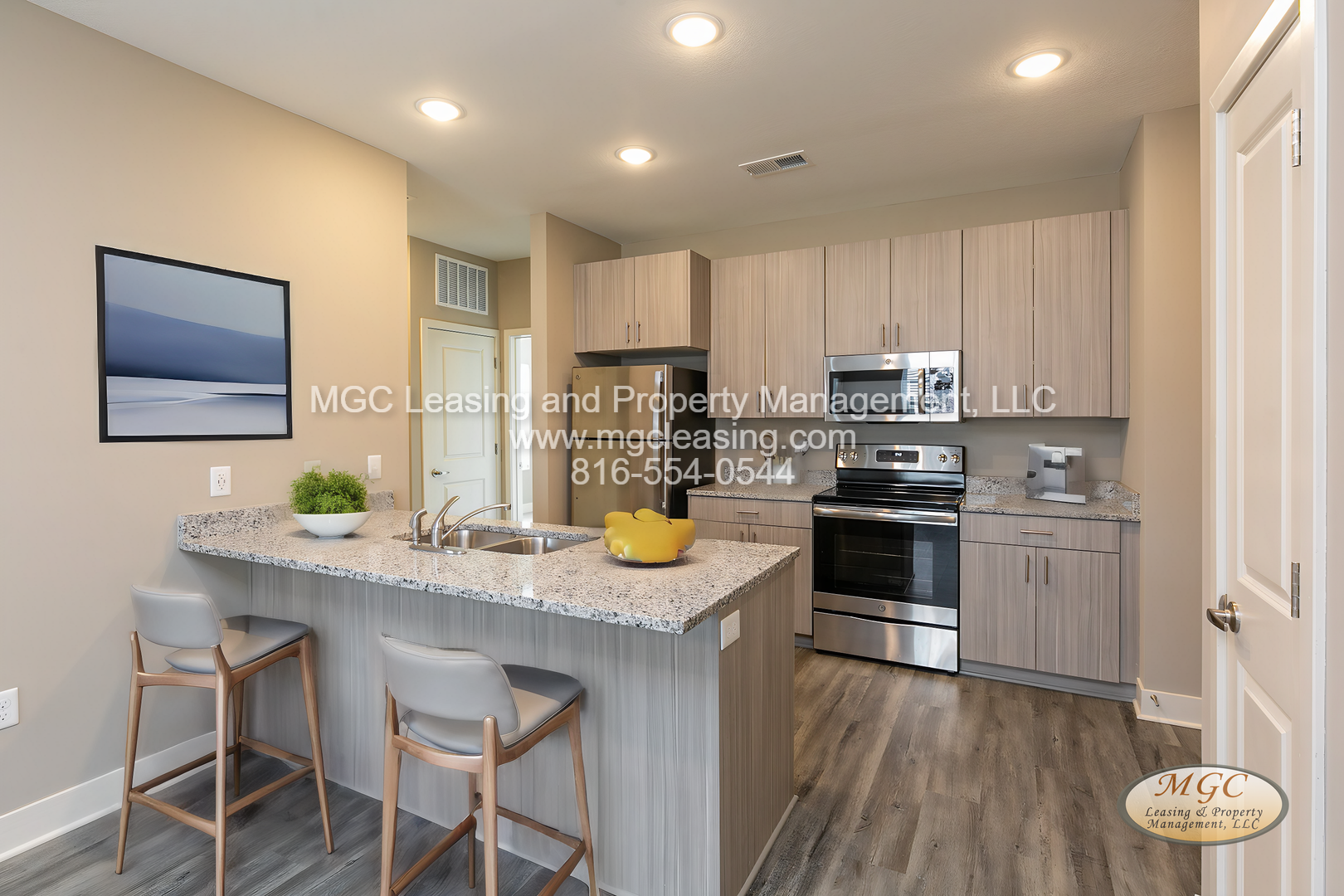 Kansas City Apartment: 5511 NE 80th Ter