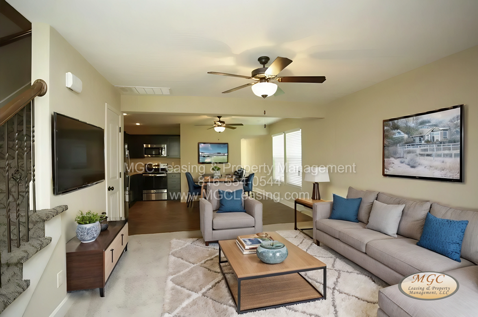 Raymore Townhome: 108-114 Barberry Ln