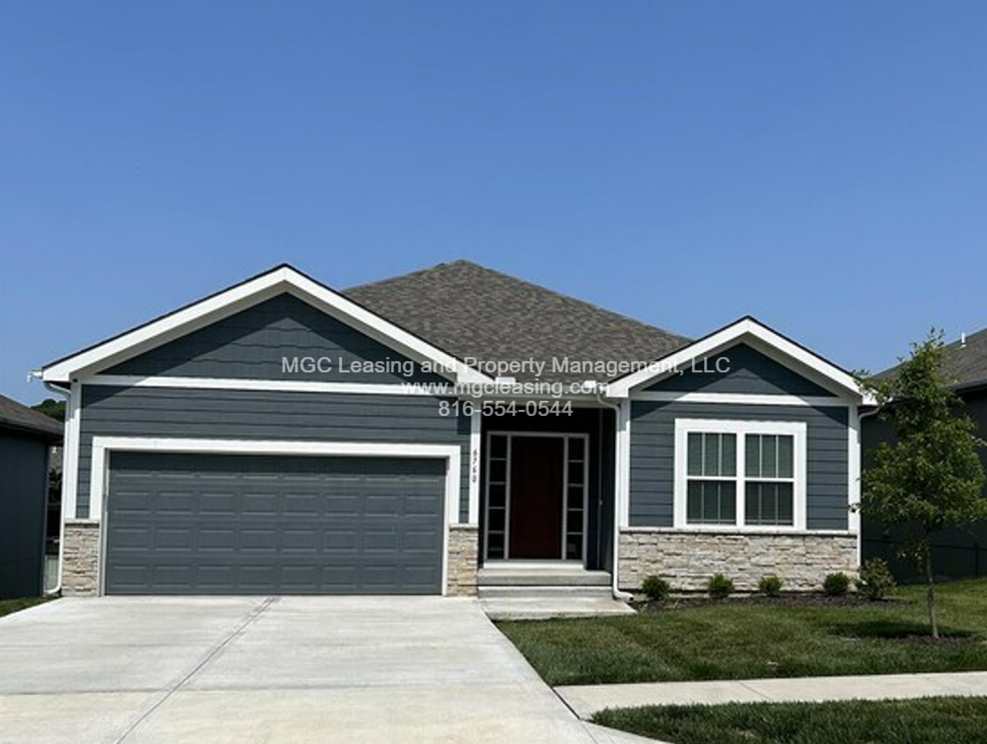 Parkville House: 6721 Prairie Ln
