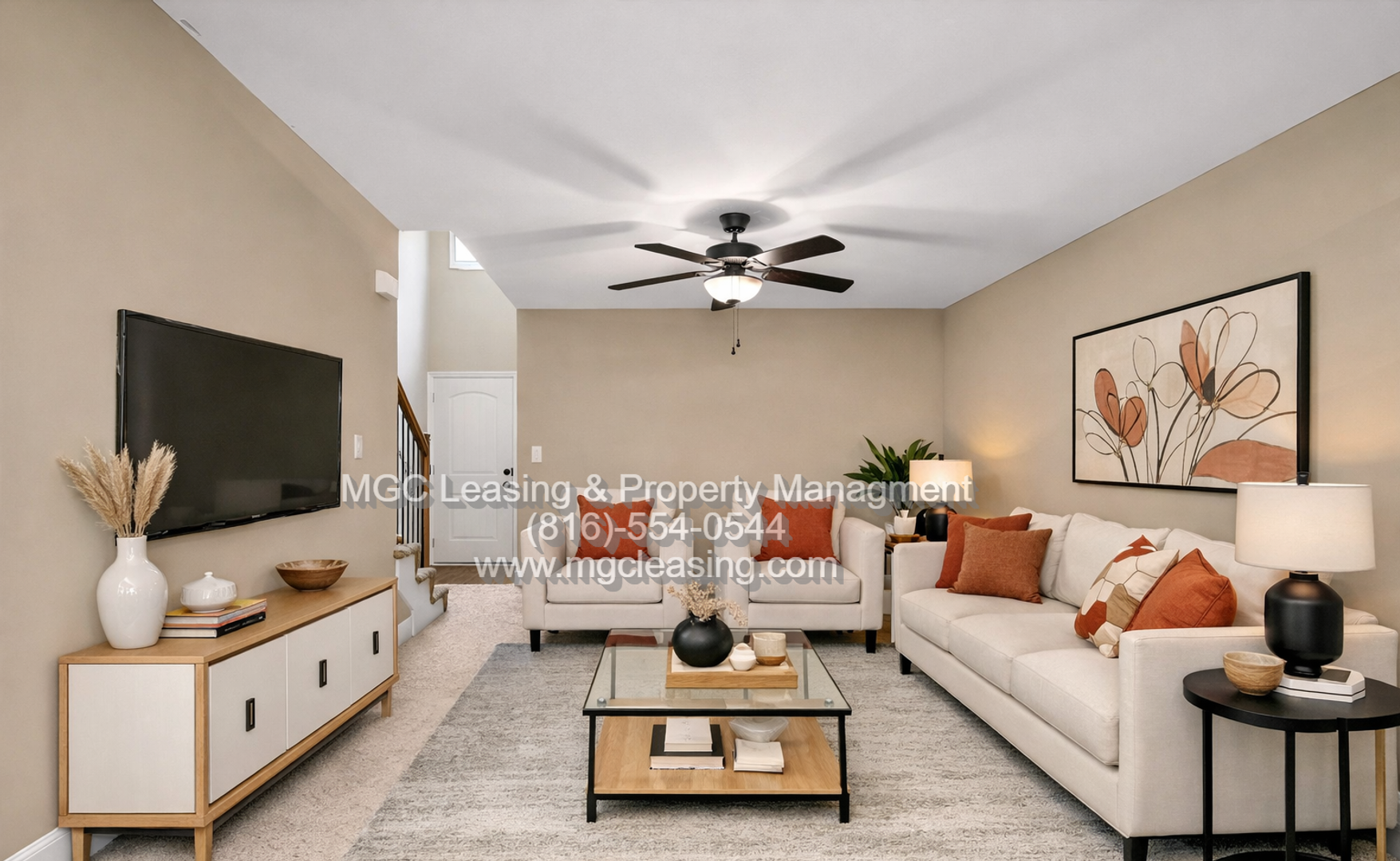 Raymore Townhome: 108-114 Barberry Ln