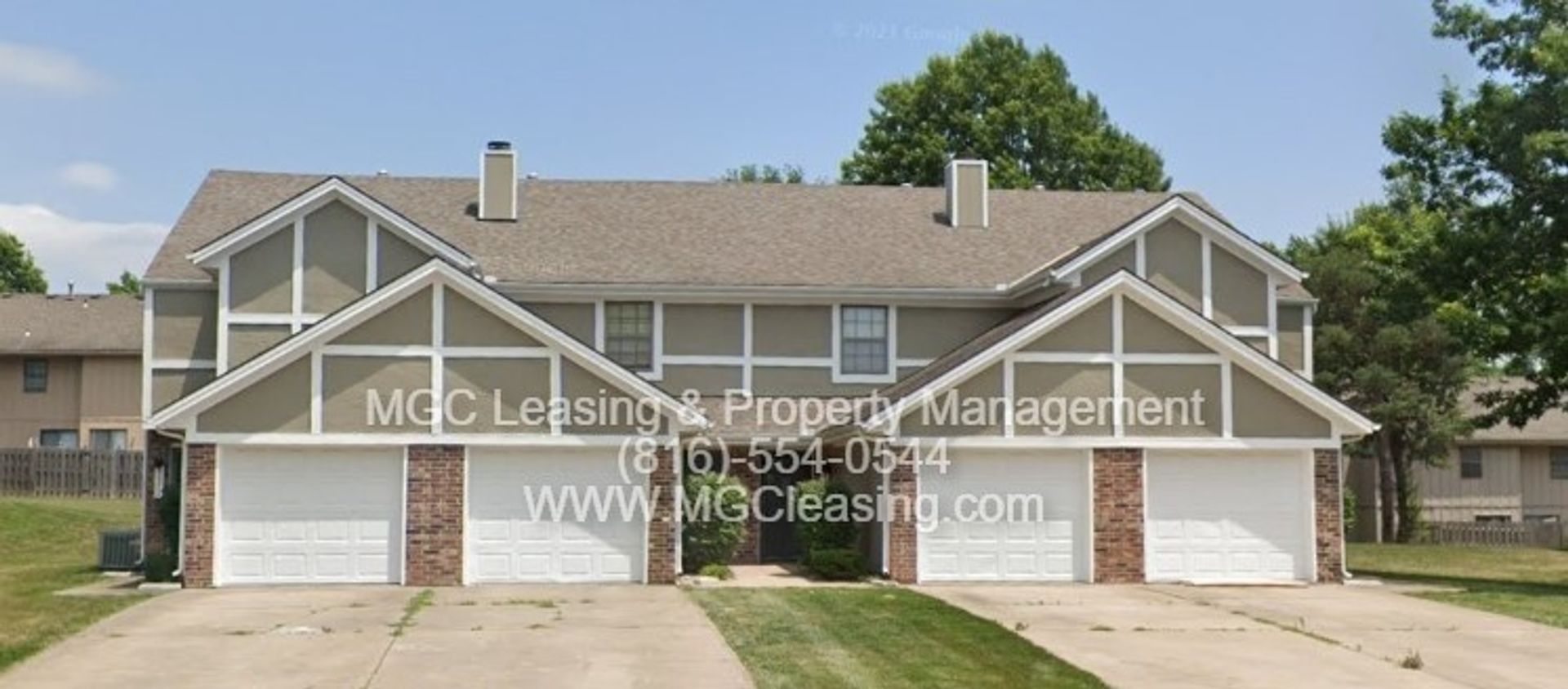 Lees Summit Townhome: 3557-3563 NE Independence Cir