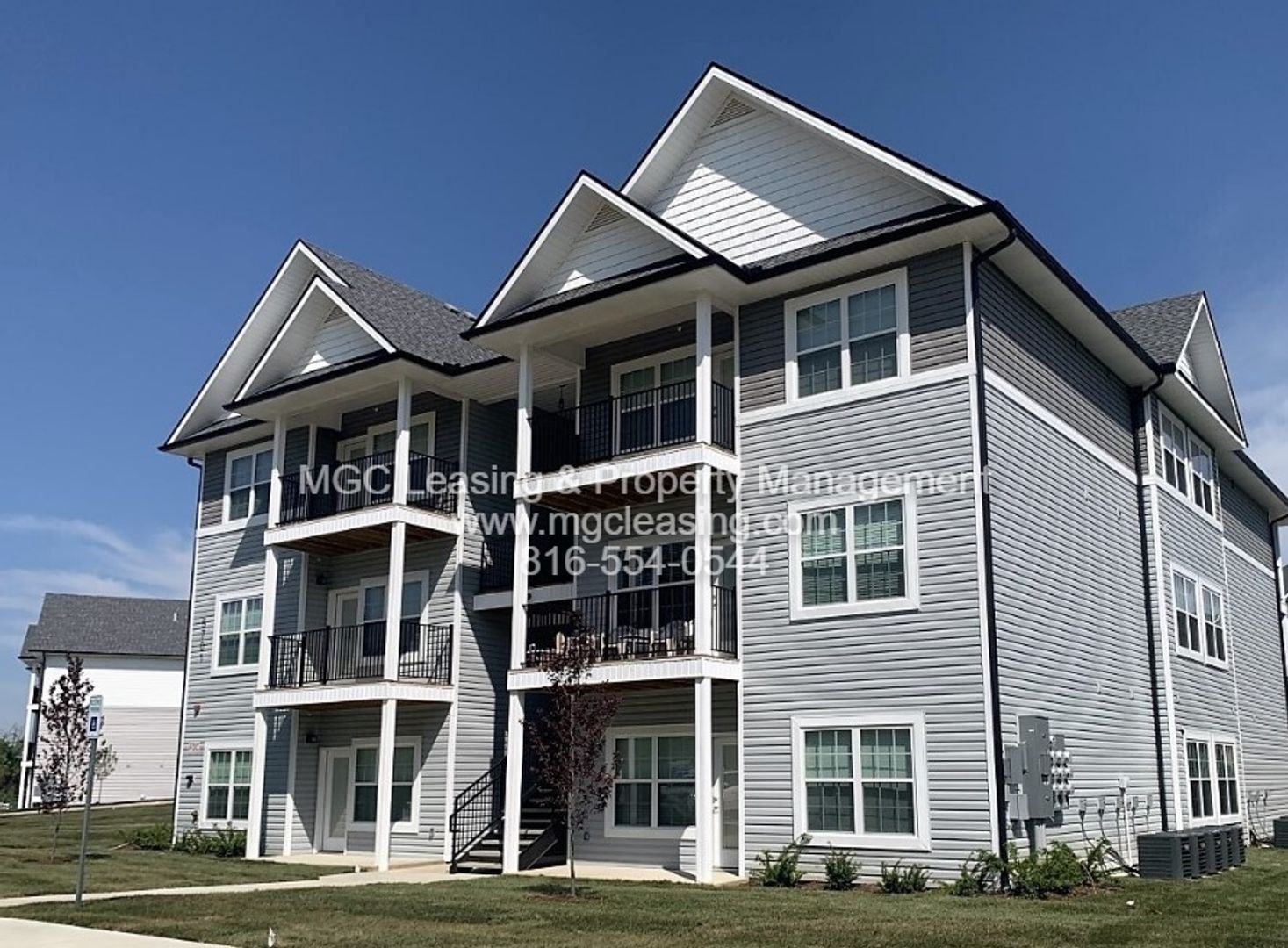 Kansas City Apartment: 5511 NE 80th Ter