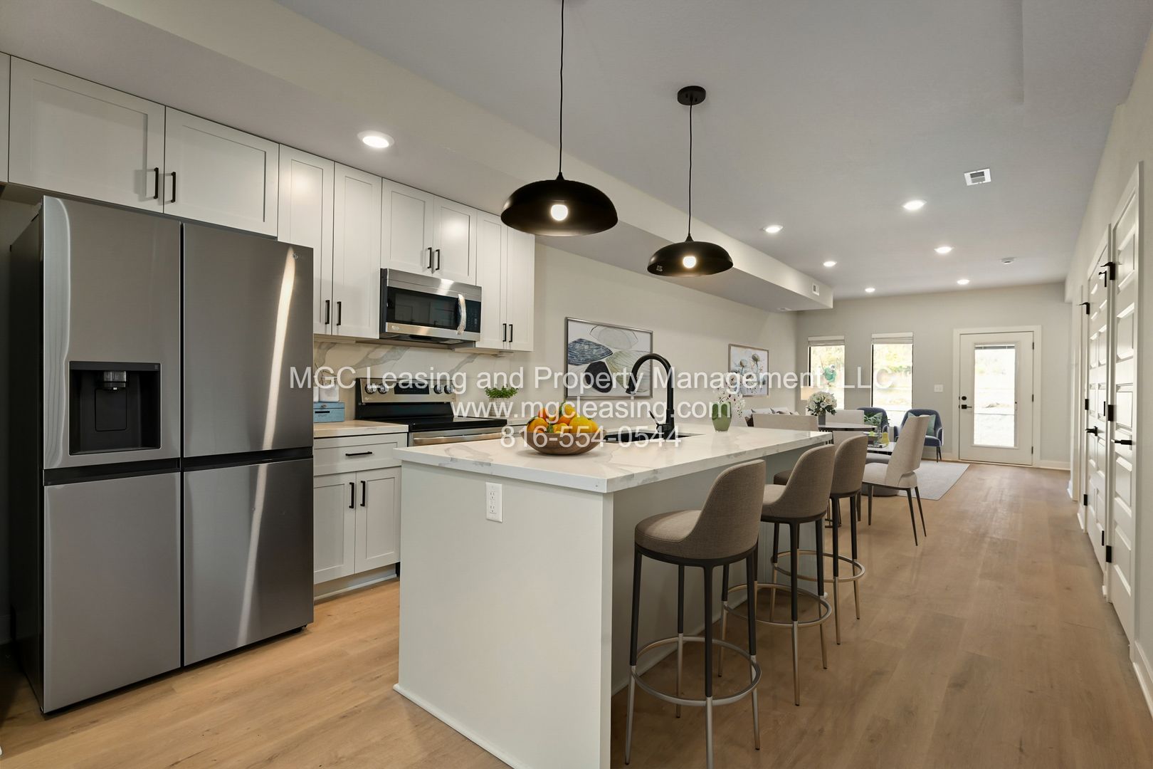 Raymore Apartment: 246-256 Persimmon Rd