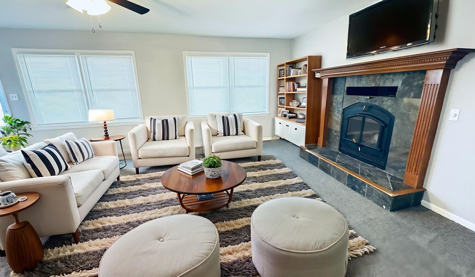 Lees Summit House: 409 SW Madison St