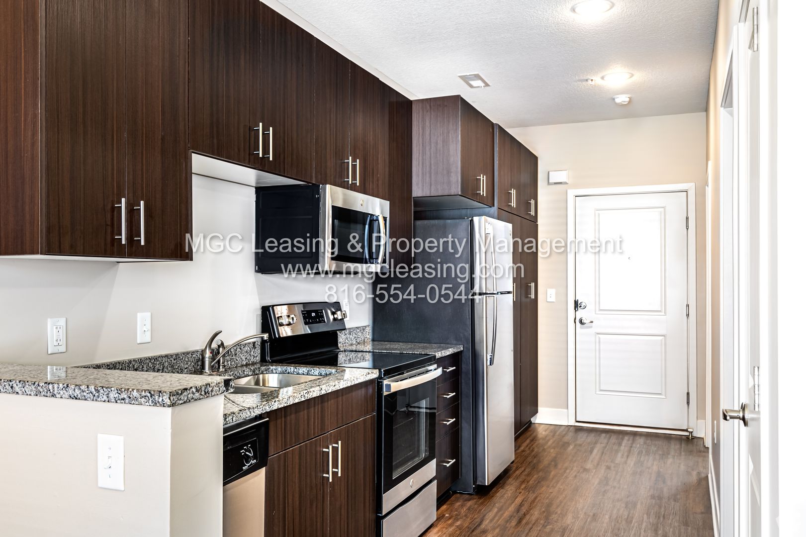 Kansas City Apartment: 5511 NE 80th Ter