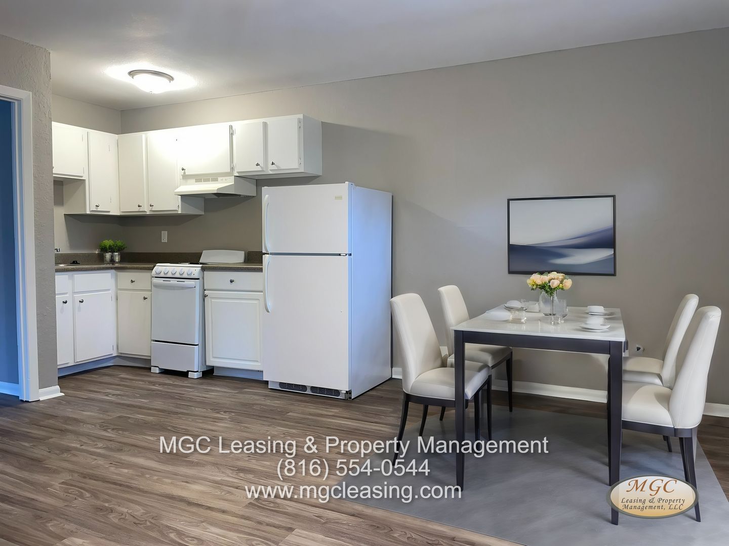 Lees Summit Apartment: 309 SE Grand Ave Apt 7