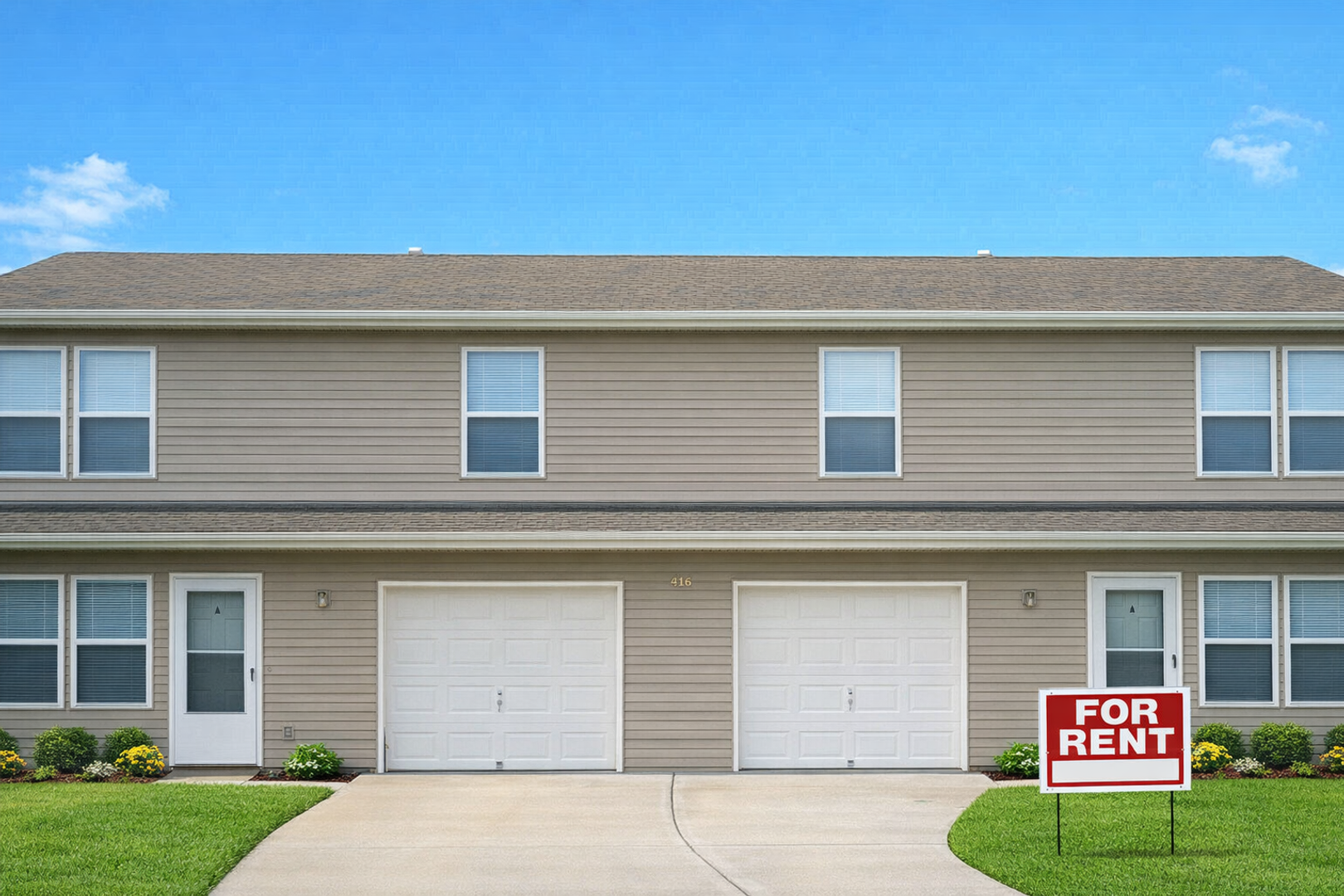 Lees Summit Multiplex: 814 NE Westwind Ln