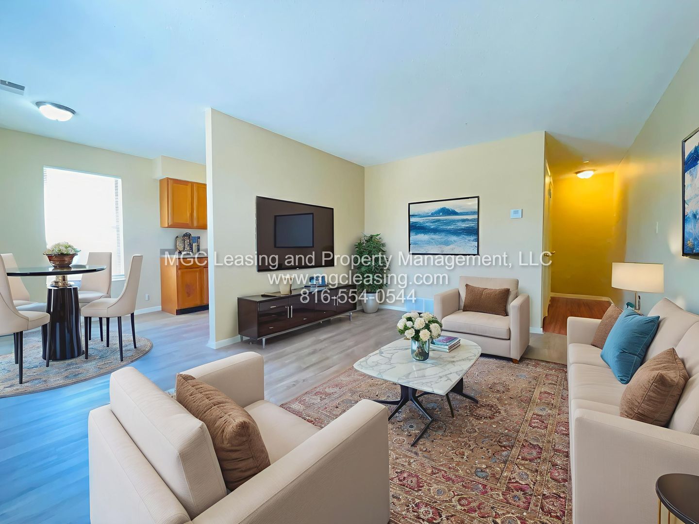 Olathe Apartment: 1558 E 125th St