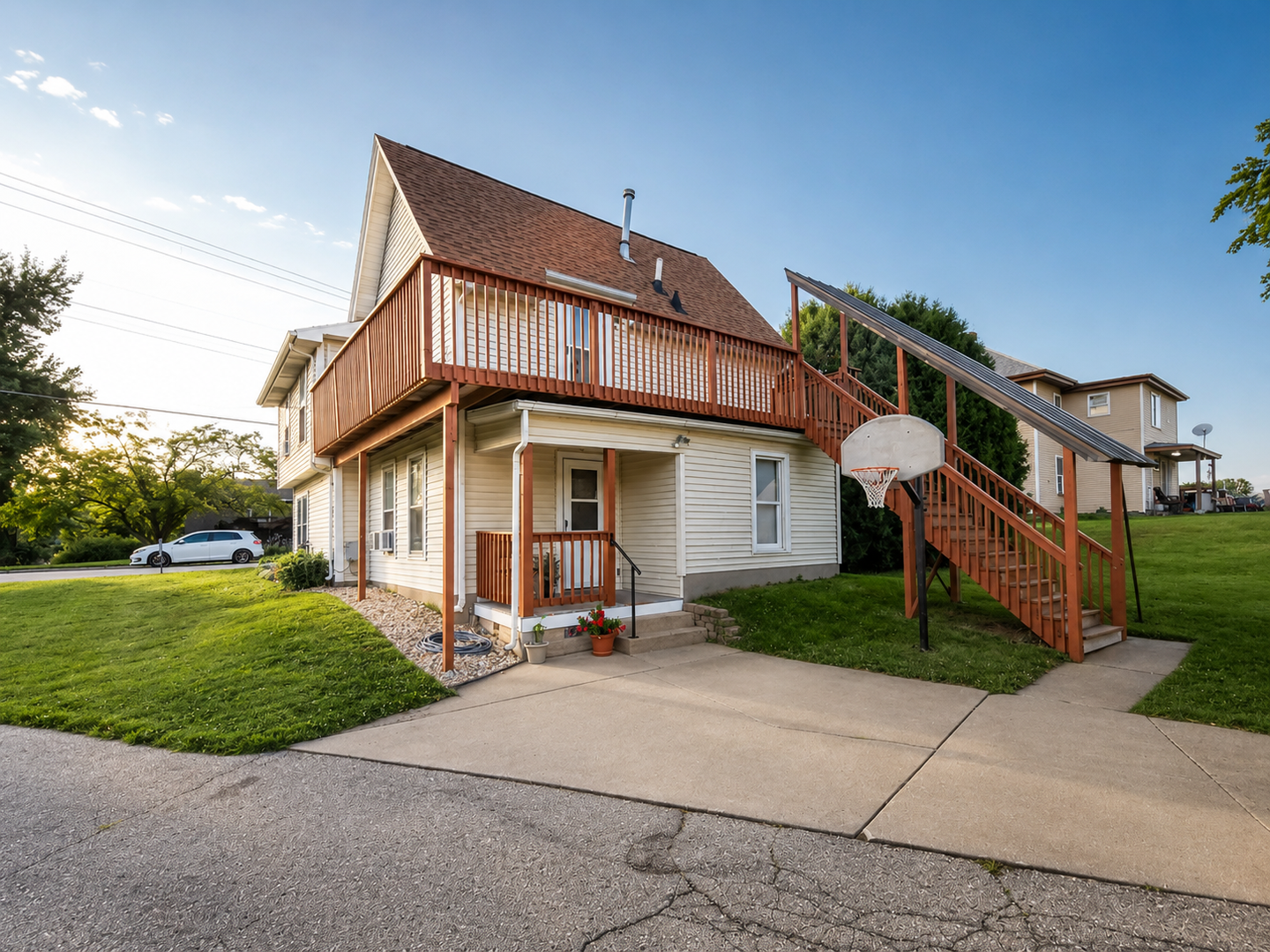 Cross Plains House: 2530 Church Street