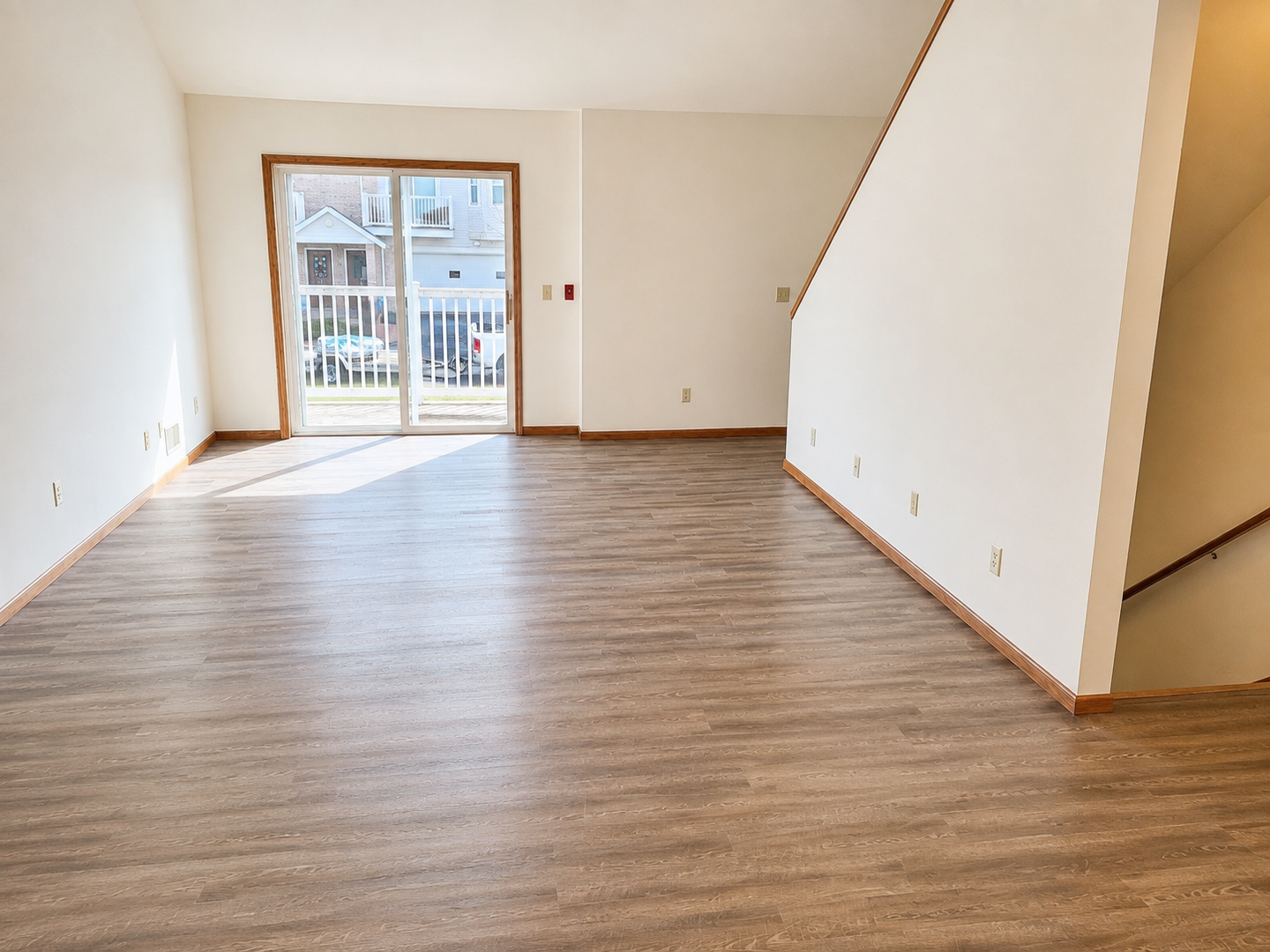 Mount Horeb Apartment: 701-727 Blue Mounds St