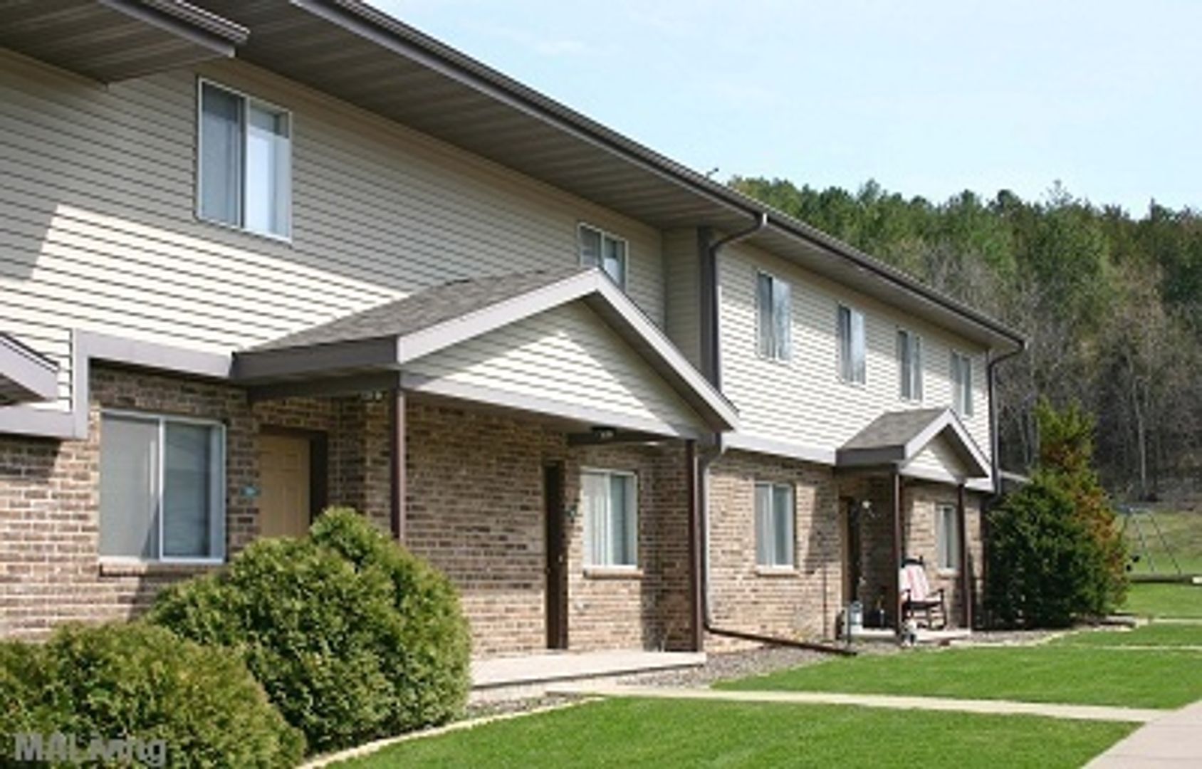 cross plains Apartment: 101-314 Pine Meadow Court