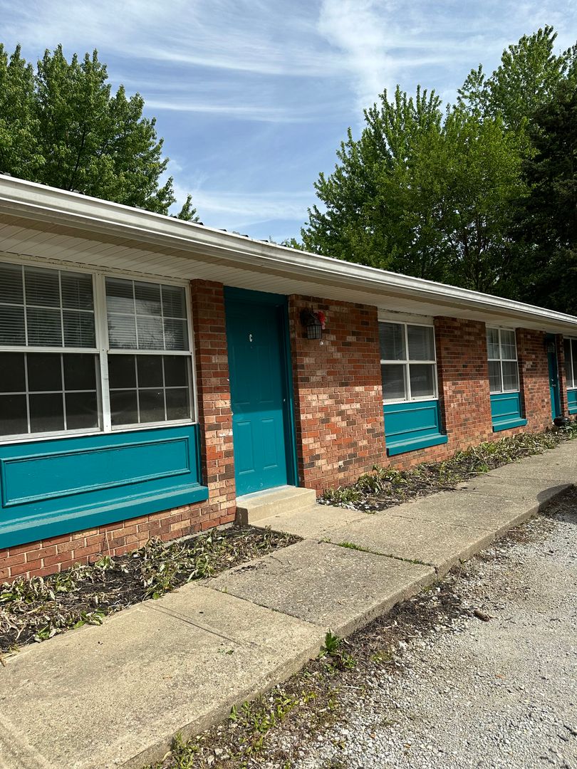 West Lafayette Apartment: 2263 US 52 W.