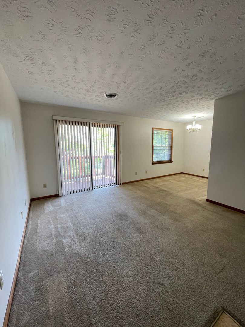 Lafayette Apartment: 3005-3009 Union St.