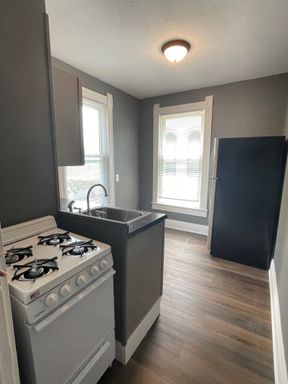 One Bedroom Available Close to Purdue – photo 1