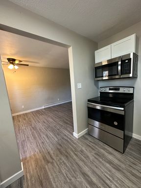Two Bedroom Townhome – photo 1