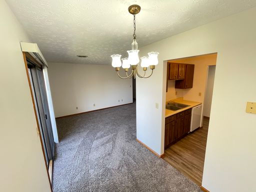 2 Bedroom Apartment Ready NOW – photo 1