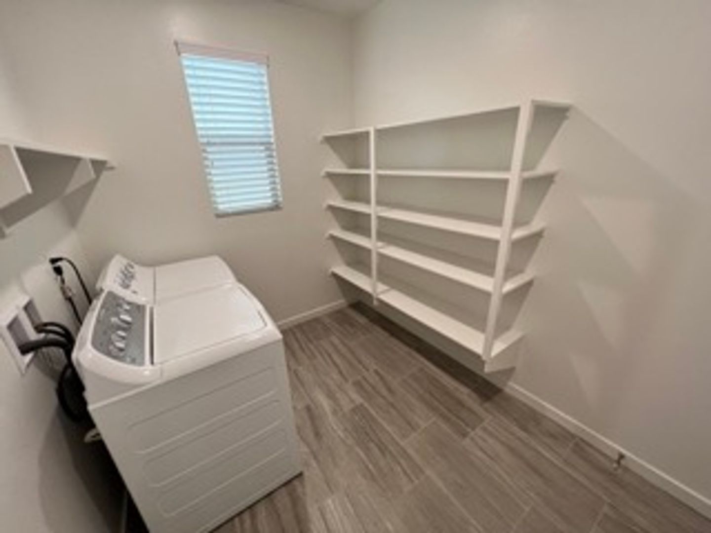 Murrieta House: 30960 Falling Star Pl