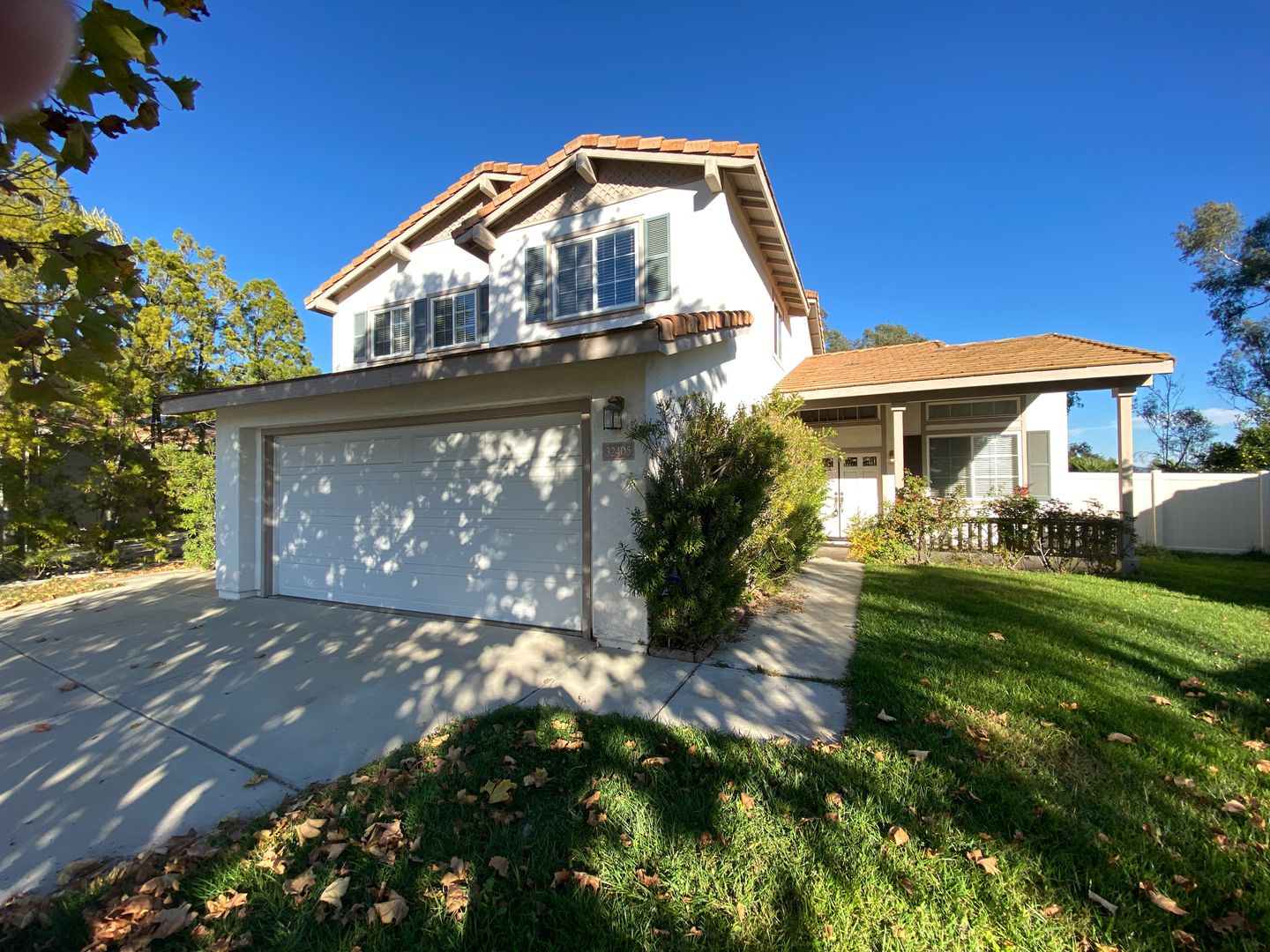 Temecula House: 32405 Corte Palacio