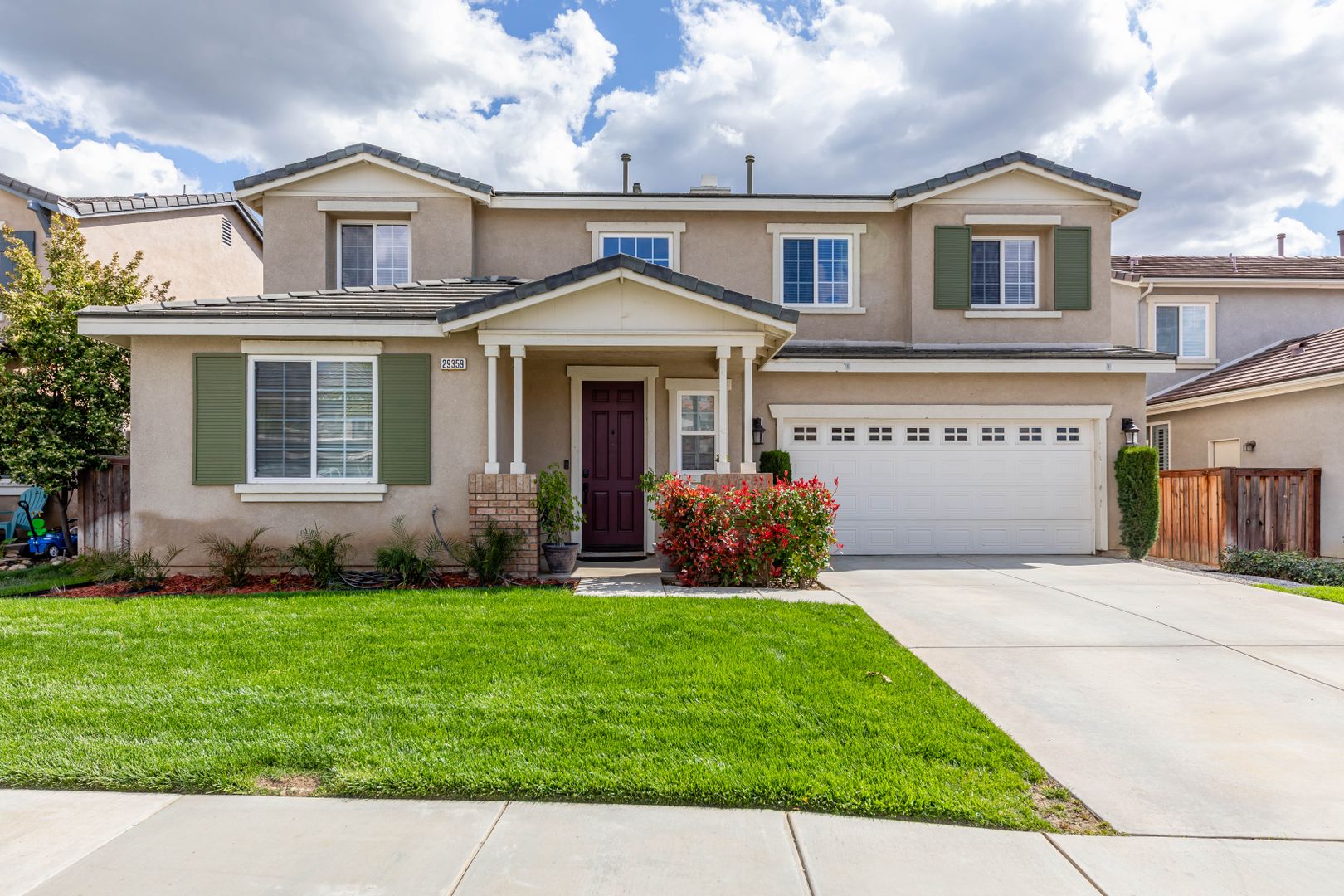 Menifee House: 29359 Milford Ct