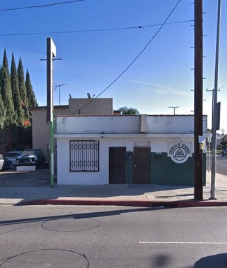 Commercial Property For Rent! – photo 1