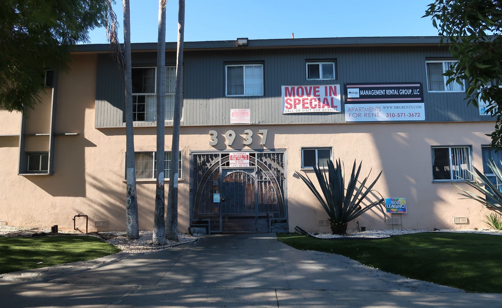 Los Angeles Apartment: 3937 Gibraltar Avenue