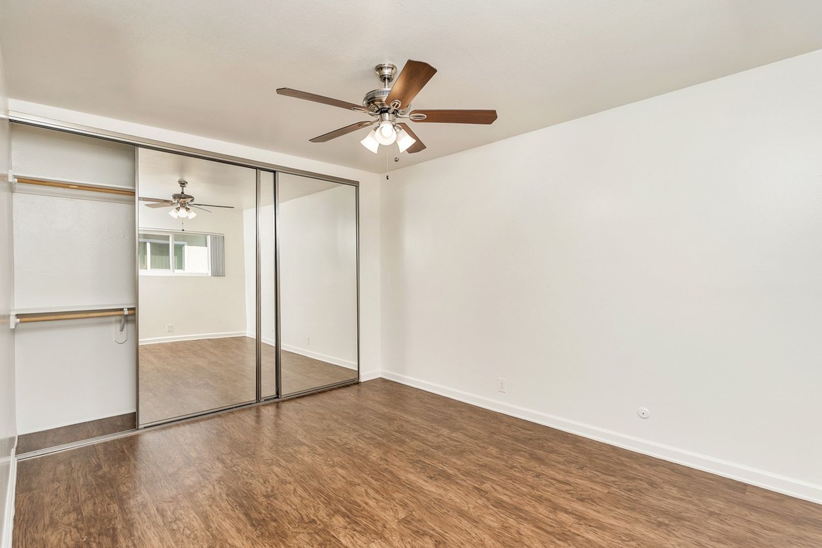 Costa Mesa Apartment: 2201 Pacific Avenue