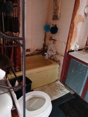 Handyman Special 3 Bed 1 Bath Mobile Home