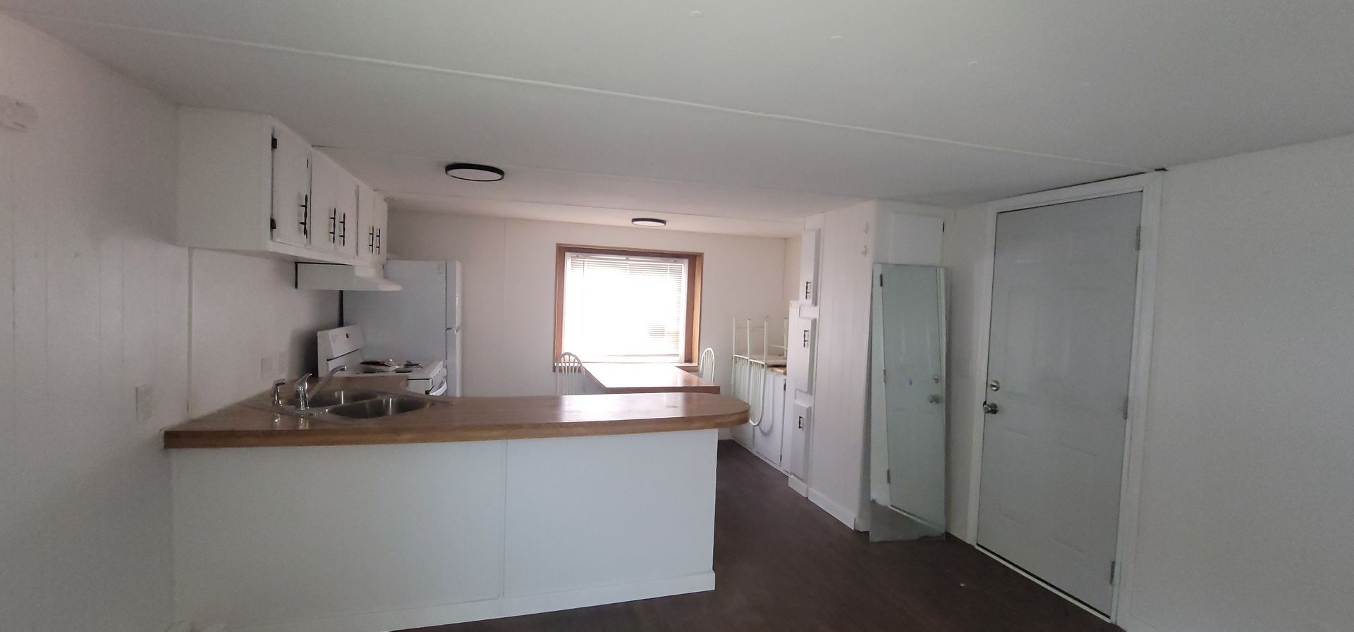 Franklin Apartment: 6405 S. 27th Street