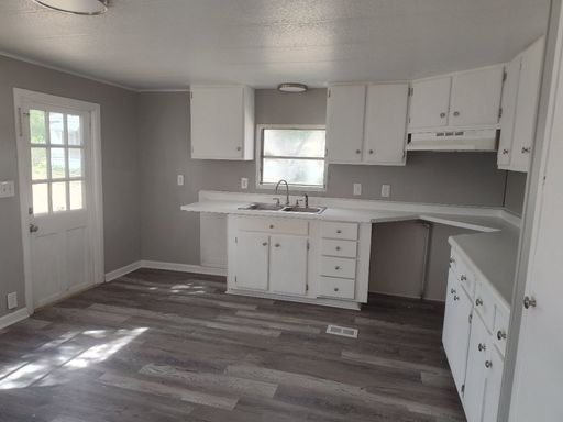 3 Bed 1 Bath Mobile Home