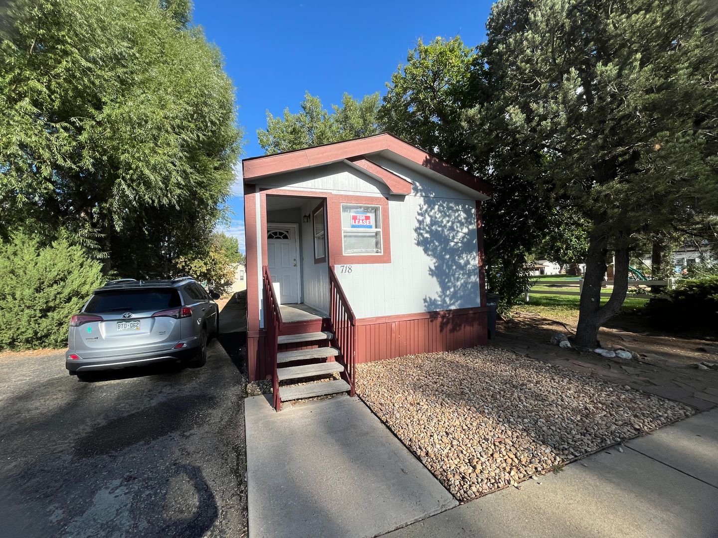 Lafayette Apartment: 718 Dove Dr