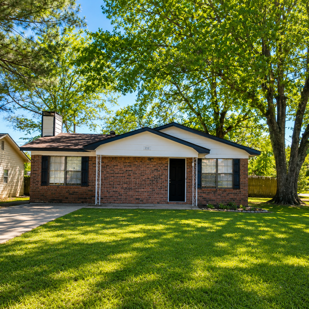 Jacksonville House: 212 Wright Cove