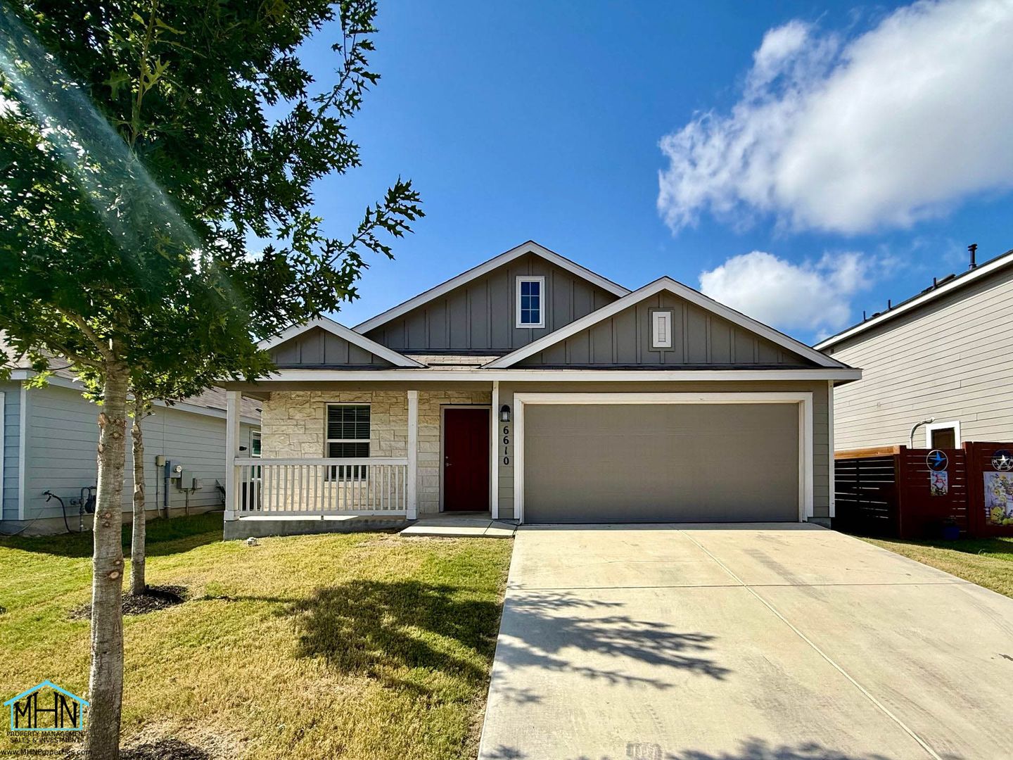 San Antonio House: 6610 Hibiscus Falls