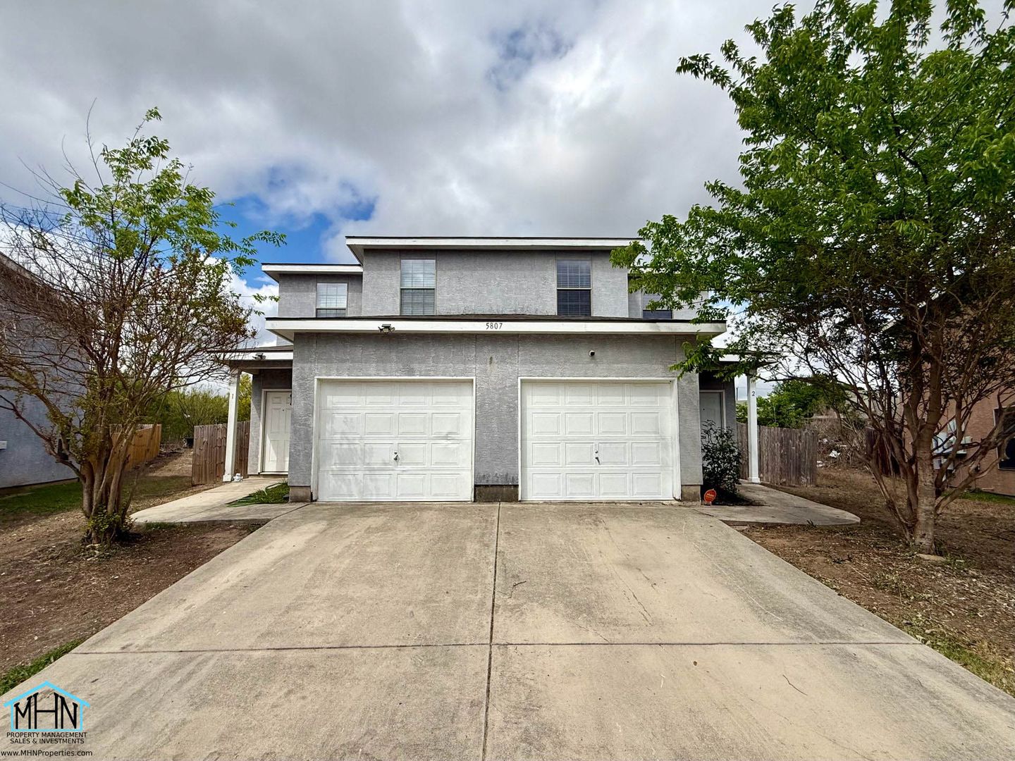 San Antonio House: 5807 Golf Bend #2