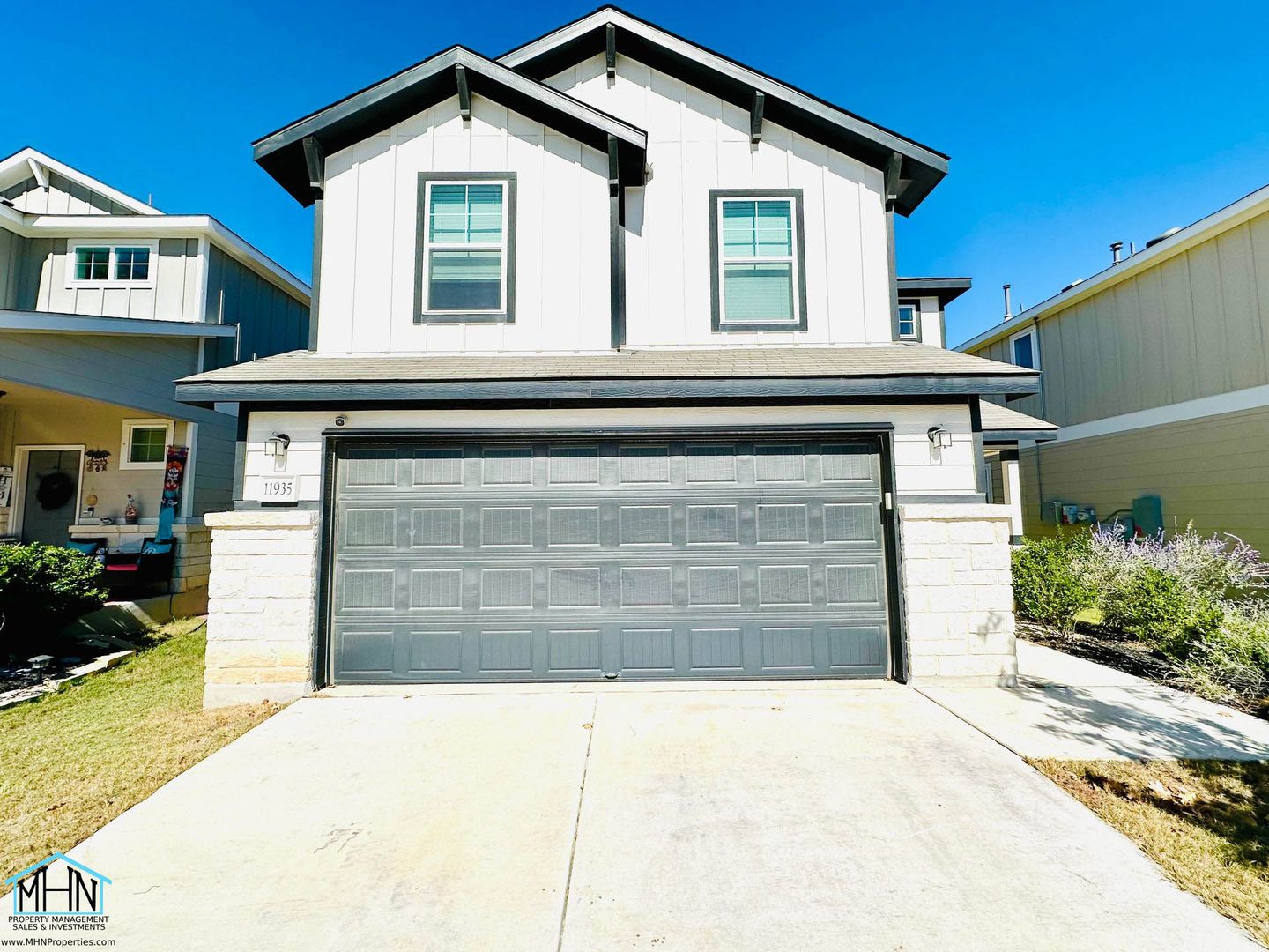 San Antonio House: 11935 Sitio Plains